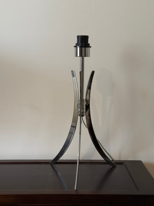 Contemporary Three-Legged Table Lamp in Stainless Steel (1990s)